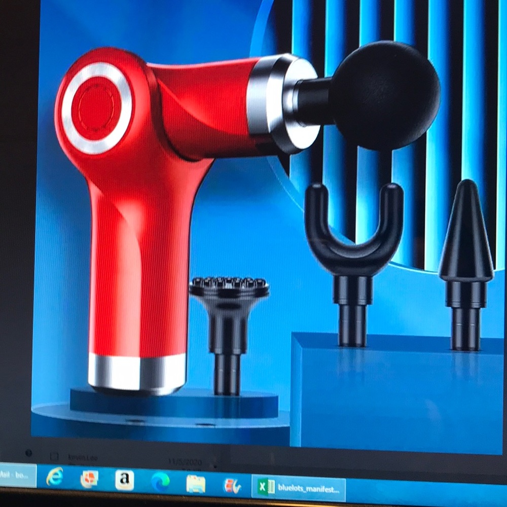 4 head BRAND NEW massage gun